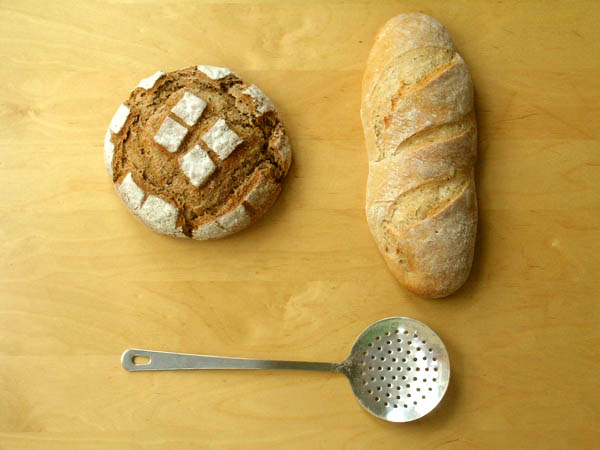 Panes y espumadera