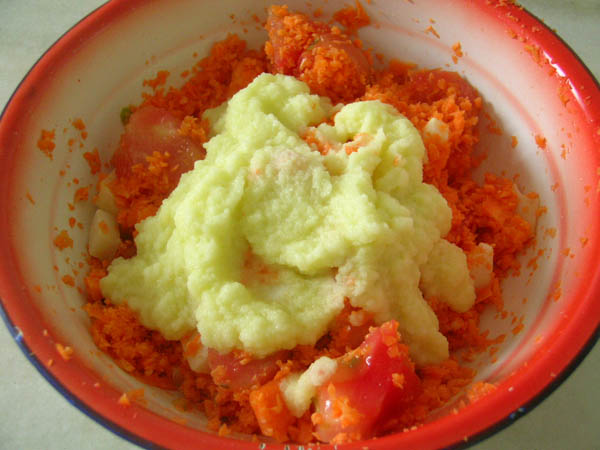 Ensalada de zanahoria y salsa de manzana
